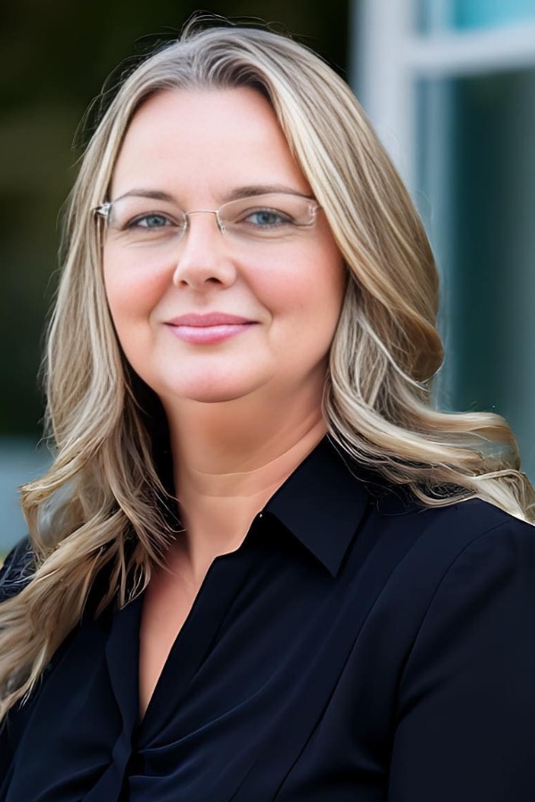 Cruise Brothers Travel Agent Cindy Bengel